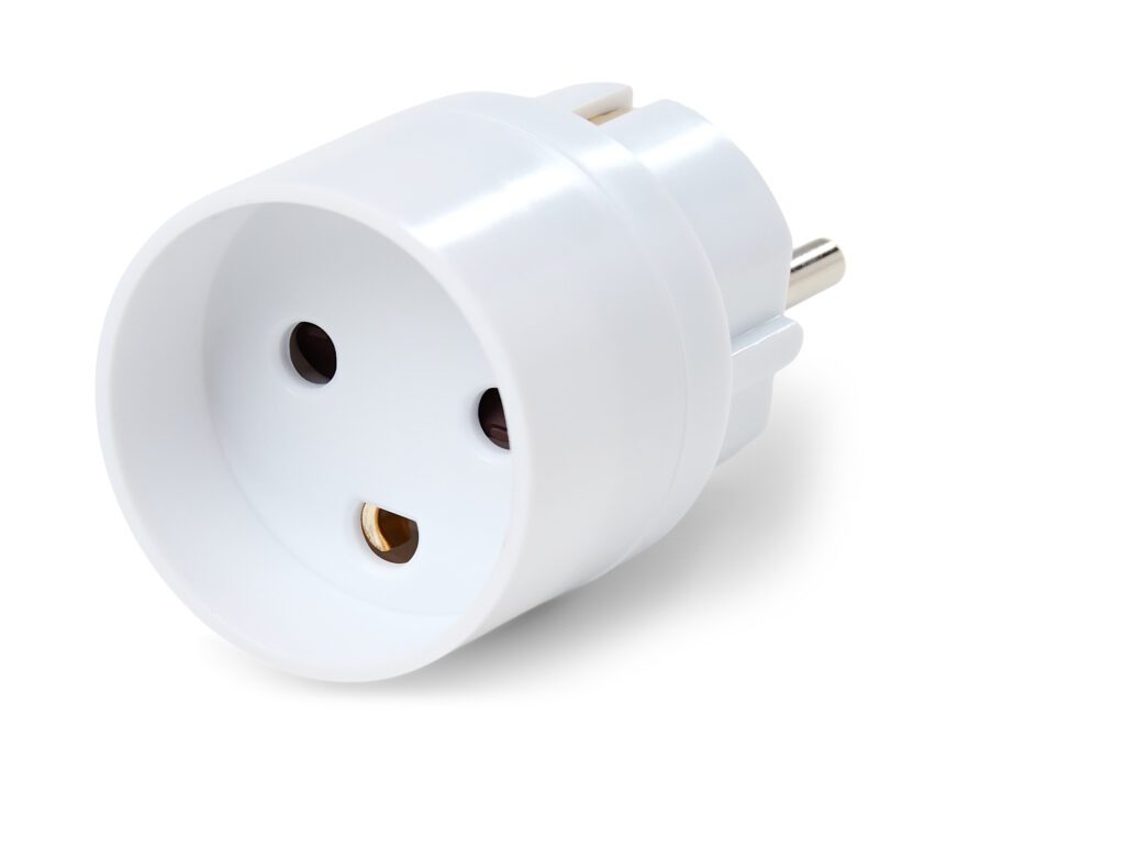 Hybrid Plug Adaptor From Dk To Schuko Plug White Heatcom